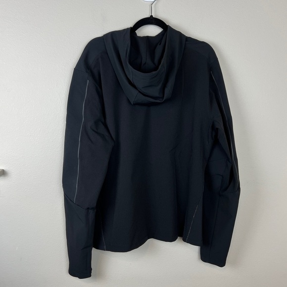 Lululemon Warp Lite Jacket - Picture 3 of 6